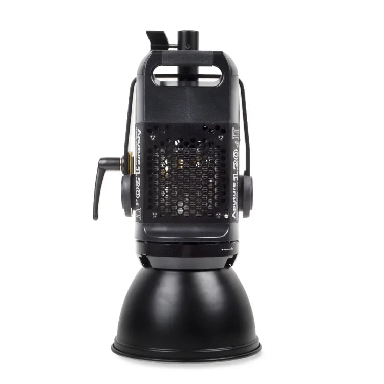 Aputure LS C120D II 고색재현 CRI 96 라이트 스톰 내추럴 화이트 라이트 5500K COB LED 스튜디오 비디오 라이트, 2.4GHz 무선 리모컨 및 컨트롤 박스 포함
