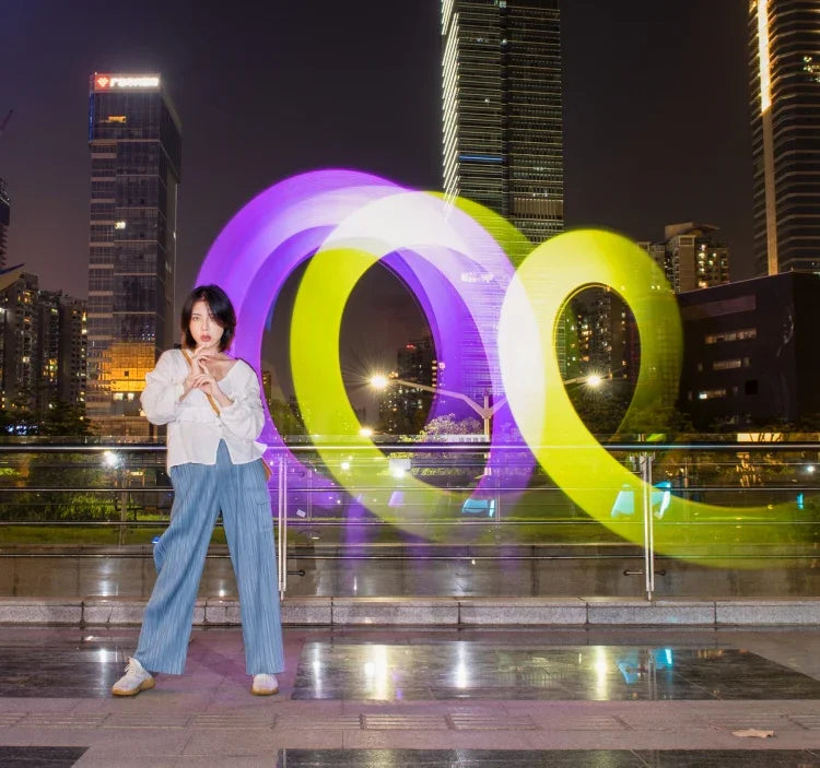 LUXCeO P7RGB 프로 컬러풀 사진 LED 스틱 비디오 라이트 앱 제어 조절 가능한 색온도 방수 핸드헬드 LED 보조광 리모컨 포함, P7RGB 프로