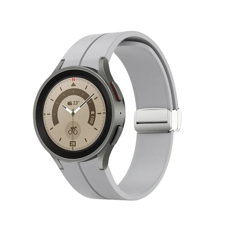 Folding Silver Buckle Silicone Watch Band, For Samsung Galaxy Watch5 40&44mm / Pro 45mm
