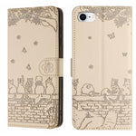 고양이 엠보싱 패턴 가죽 휴대폰 케이스와 스트랩, iPhone 16e / 17e용, iPhone 17 Pro Max용, iPhone 17 Pro용, iPhone 17용, iPhone Air용, iPhone 16 Pro Max용, iPhone 16 Pro용, iPhone 16 Plus용, iPhone 16용