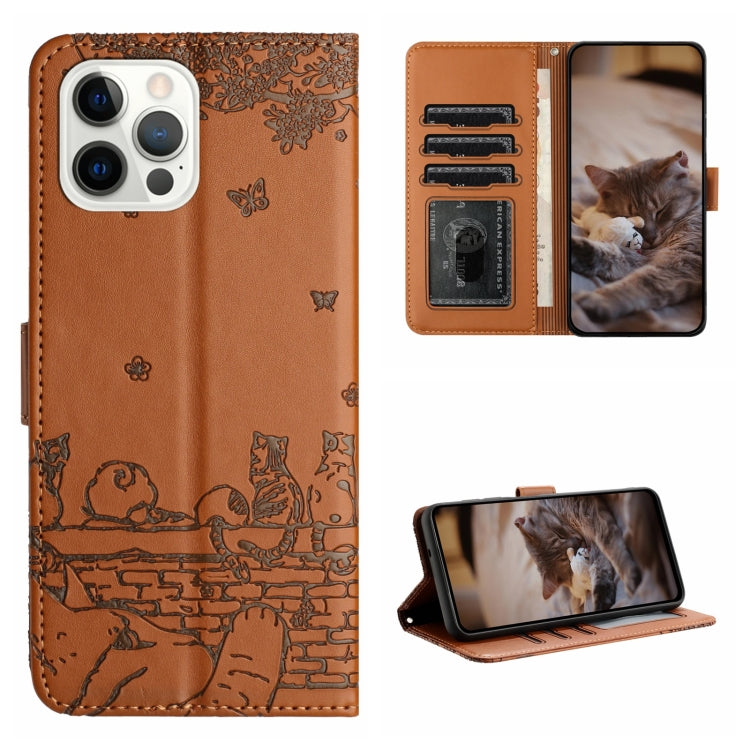 고양이 엠보싱 패턴 가죽 휴대폰 케이스와 스트랩, iPhone 16e / 17e용, iPhone 17 Pro Max용, iPhone 17 Pro용, iPhone 17용, iPhone Air용, iPhone 16 Pro Max용, iPhone 16 Pro용, iPhone 16 Plus용, iPhone 16용