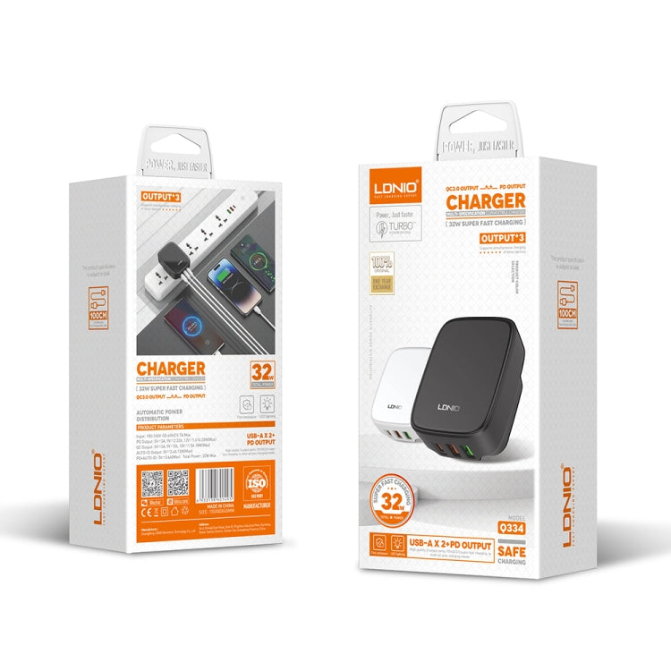 LDNIO Q334 32W 타입-C + 듀얼 USB 포트 충전기 1m USB-C / 타입-C to USB-C / 타입-C 데이터 케이블 포함, EU 플러그, UK 플러그, US 플러그