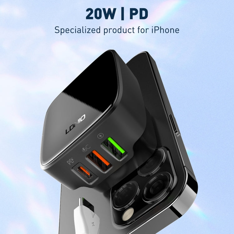 LDNIO Q334 32W 타입-C + 듀얼 USB 포트 충전기 1m USB-C / 타입-C to USB-C / 타입-C 데이터 케이블 포함, EU 플러그, UK 플러그, US 플러그