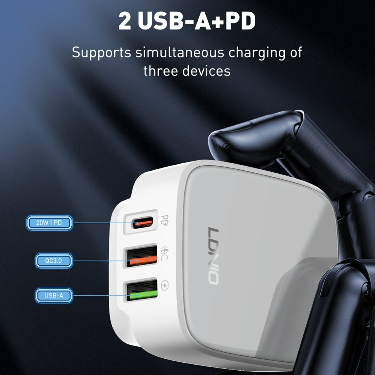 LDNIO Q334 32W 타입-C + 듀얼 USB 포트 충전기 1m USB-C / 타입-C to USB-C / 타입-C 데이터 케이블 포함, EU 플러그, UK 플러그, US 플러그