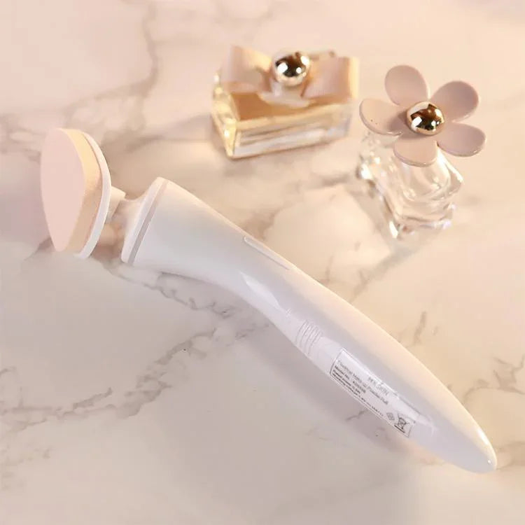 K-SKIN KD555B 전기 자국 없는 파운데이션 브러시