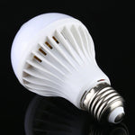 E27 7W 16 LED SMD 5730 450LM 적외선 모션 센서 LED 전구, 센서 거리: 4-6m, AC 220V, E27 7W 백색광