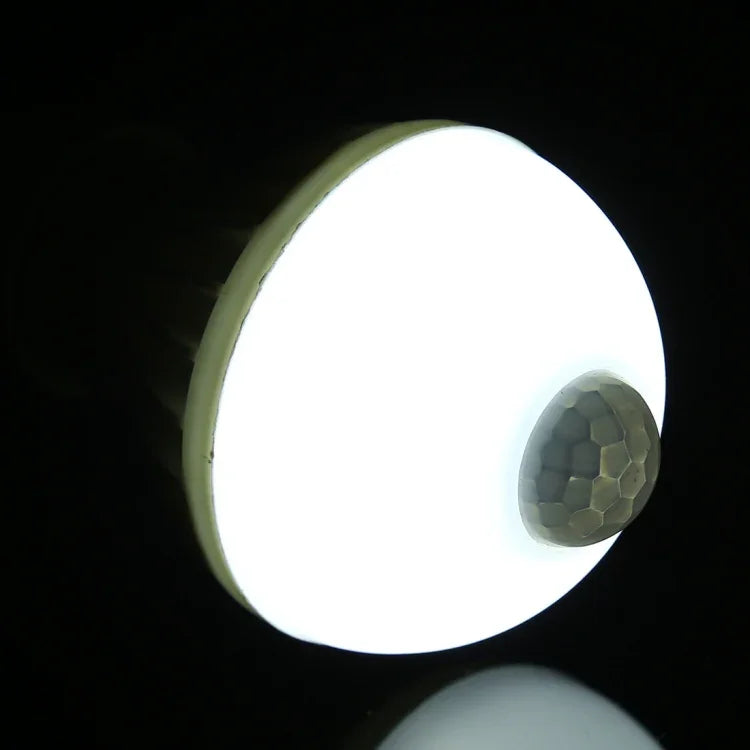 E27 7W 16 LED SMD 5730 450LM 적외선 모션 센서 LED 전구, 센서 거리: 4-6m, AC 220V, E27 7W 백색광