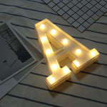 건전지 작동 따뜻한 백색 스탠딩 행잉 LED 휴일 조명, A, N, B, O, C, P, D, Q, E, R, F, G, T, U, V, I, W, J, K, X, L, M, Z