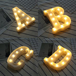 건전지 작동 따뜻한 백색 스탠딩 행잉 LED 휴일 조명, A, N, B, O, C, P, D, Q, E, R, F, G, T, U, V, I, W, J, K, X, L, M, Z