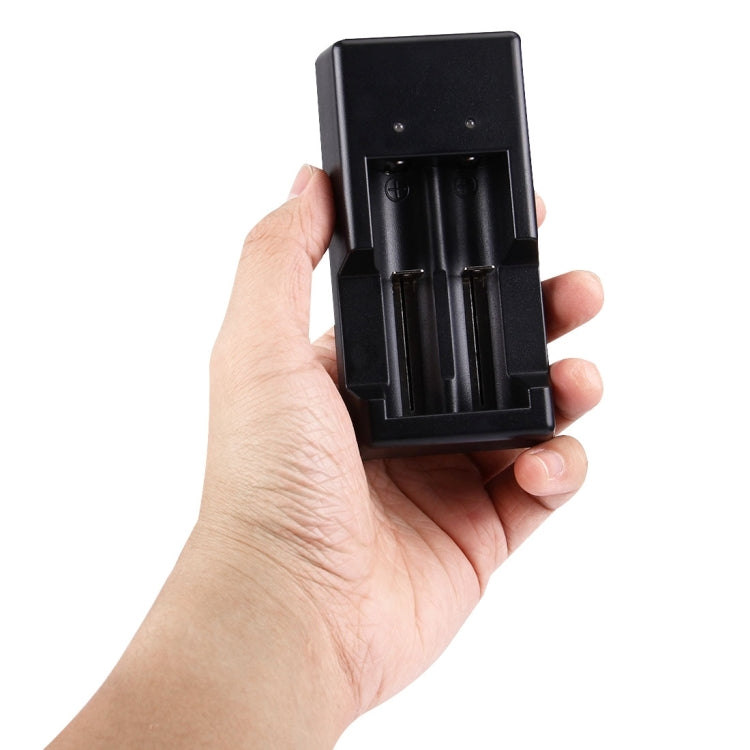 범용 USB 1.2V / 3.7V 충전식 배터리 충전기, 범용