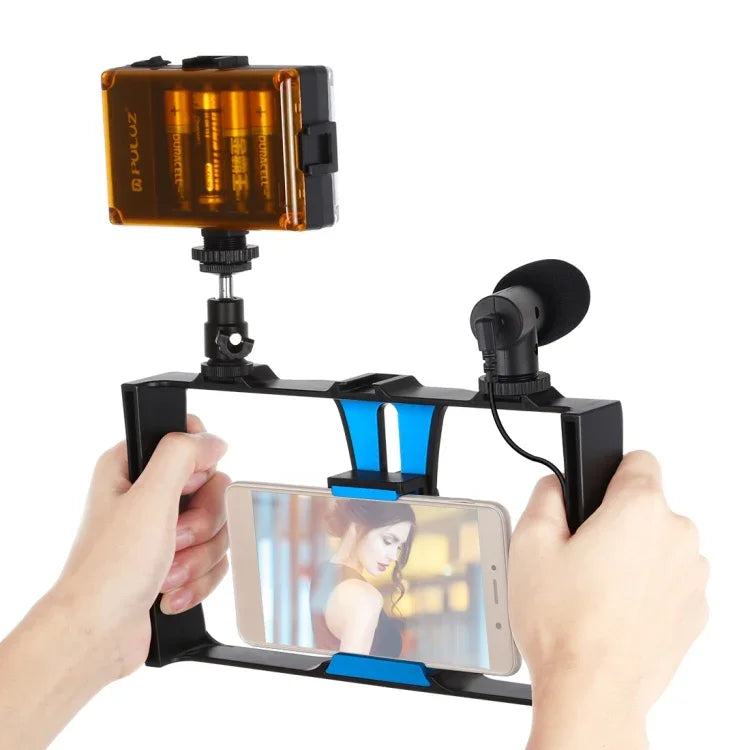 PULUZ 3-in-1 브이로깅 라이브 방송 LED 셀피 라이트 스마트폰 비디오 리그 키트, 마이크 + 콜드 슈 삼각대 헤드 포함, 아이폰, 갤럭시, 화웨이, 샤오미, HTC, LG, 구글 및 기타 스마트폰용, 3-in-1, 3-in-1(레드), 3-in-1(미국)