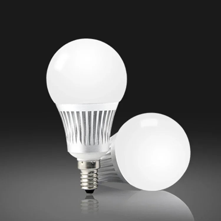 FUT013 5W E14 RGB + CCT LED 전구 AC100~240V 2.4G WiFi 리모컨 조광 가능 LED 조명