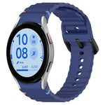 Wavy Grain Stitched Black Buckle Silicone Watch Band, For Samsung Galaxy Watch FE 40mm, For Samsung Galaxy Watch 7 40 / 44mm, For Samsung Galaxy Watch 6 Classic 43 / 47mm, For Samsung Galaxy Watch 6 40 / 44mm