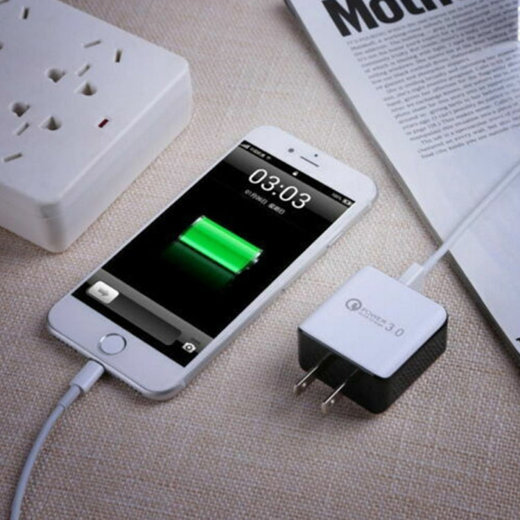 1USB QC 3.0 와이어 드로잉 고속 충전기 US 플러그, 검정, 화이트