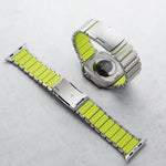 터틀 버클 투톤 티타늄 메탈 실리콘 시계 밴드, 애플 워치 46mm / 49mm / 45mm / 44mm용